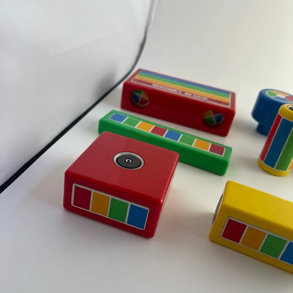 Vintage HILCO Magnetic building blocks set of 14